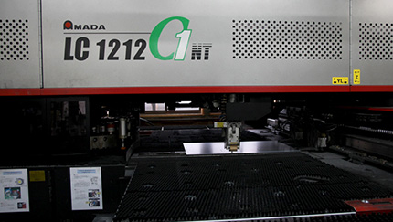 CNC レーザーパンチプレス